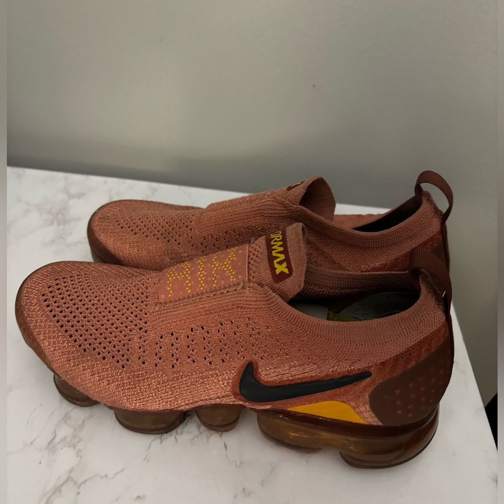Women Nike VaporMax Flyknit Moc 2 Slip On Running Shoe